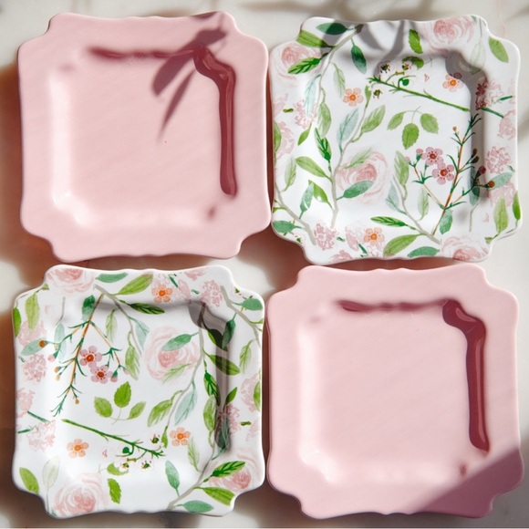 Sweet Laurel 6" Dessert Plates. New in box - Picture 3 of 6